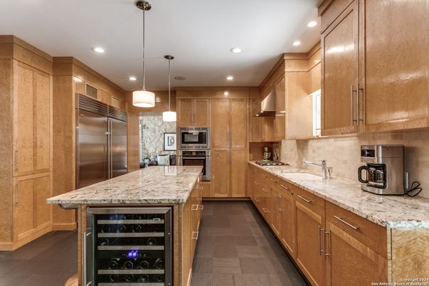 Interior, Kitchen, Pendant Lights, Recessed Lighting, Stainless Steel Appliances