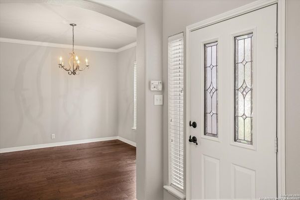 Chandelier, Empty room, Interior, Wood Texture Flooring