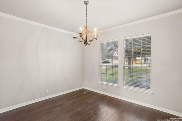 Chandelier, Empty room, Interior, Wood Texture Flooring