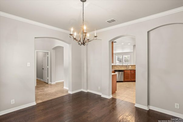 Chandelier, Interior, Kitchen, Wood Texture Flooring