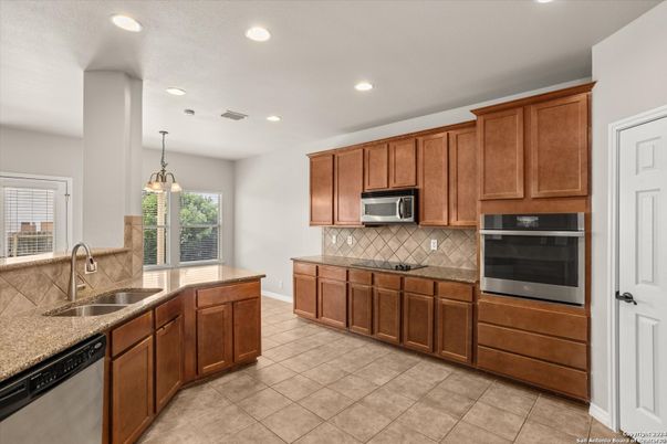 Interior, Kitchen, Pendant Lights, Recessed Lighting, Stainless Steel Appliances