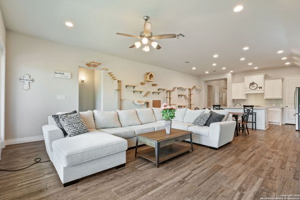 Interior, Kitchen, Living room, Recessed Lighting, Wood Texture Flooring