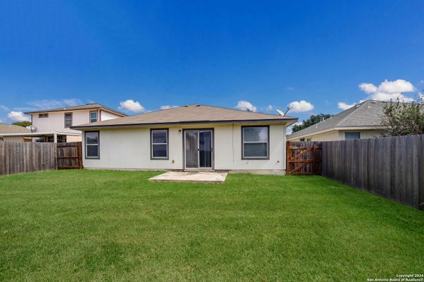 Backyard, Exterior