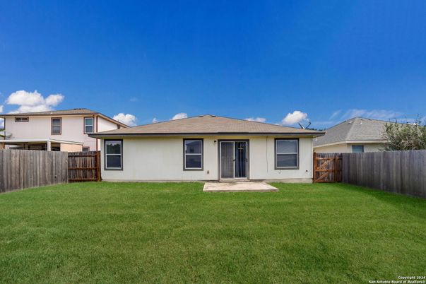 Backyard, Exterior