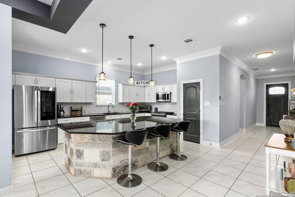 Interior, Kitchen, Pendant Lights, Recessed Lighting, Stainless Steel Appliances