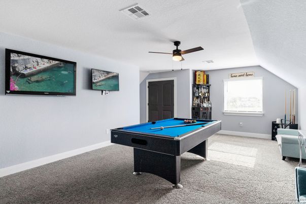Billiard Table, Game Room, Interior