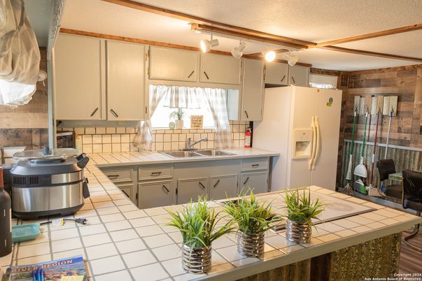 Interior, Kitchen, Tile Countertops