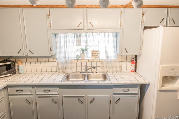 Interior, Kitchen, Tile Countertops