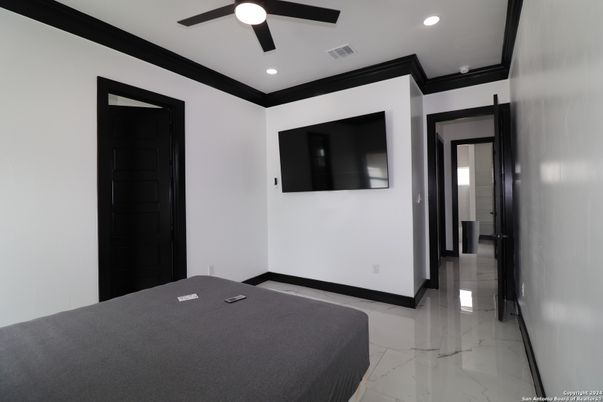 Interior, Marble, Recessed Lighting