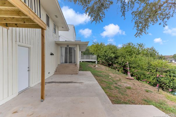 Backyard, Exterior