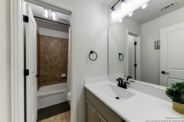 Bathroom, Interior