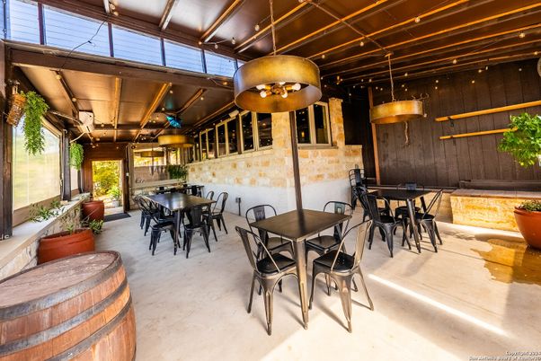 Dining room, Exterior, Interior
