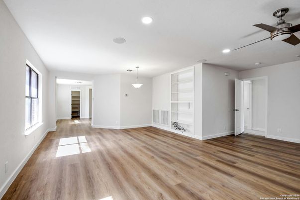 Empty room, Interior, Pendant Lights, Recessed Lighting, Wood Texture Flooring