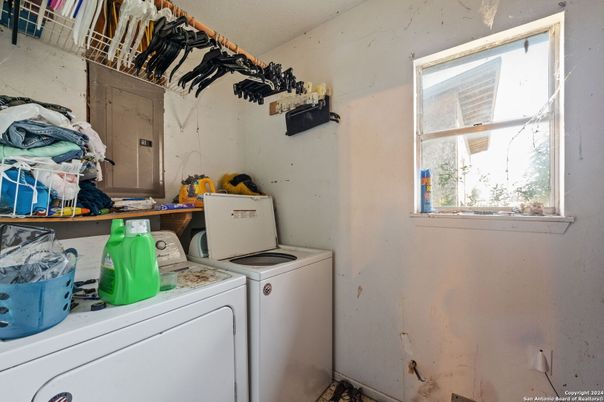 Interior, Washer