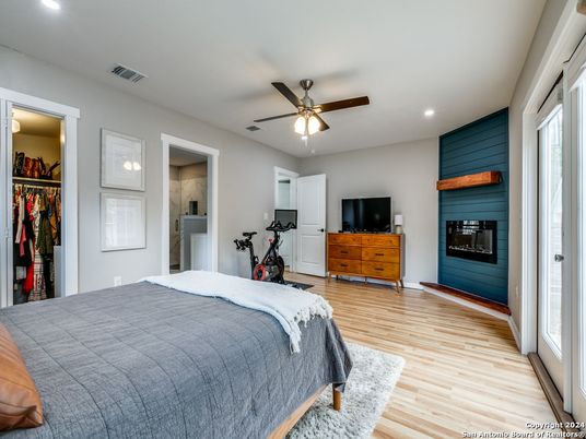 Bedroom, Fitness Equipment, Interior, Recessed Lighting, Wood Texture Flooring