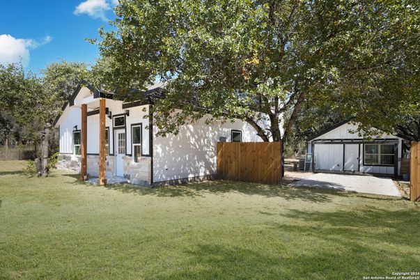 Backyard, Exterior