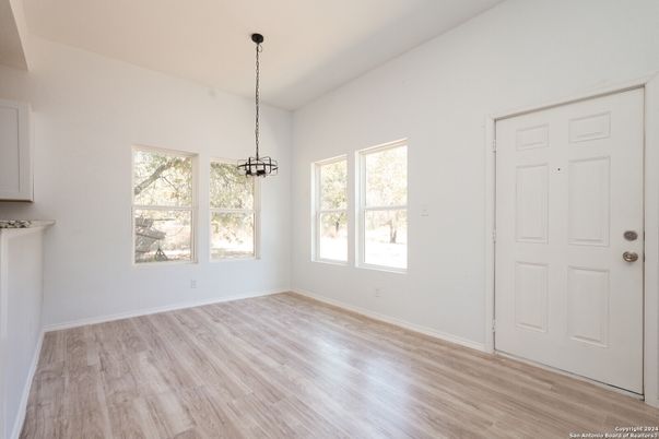 Empty room, Interior, Pendant Lights, Wood Texture Flooring