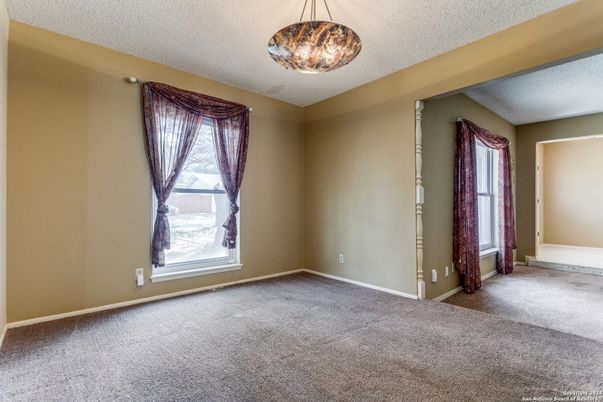 Empty room, Interior, Pendant Lights