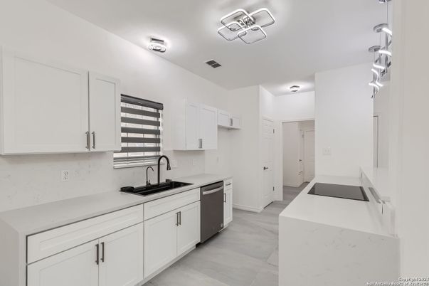 Interior, Kitchen, Pendant Lights