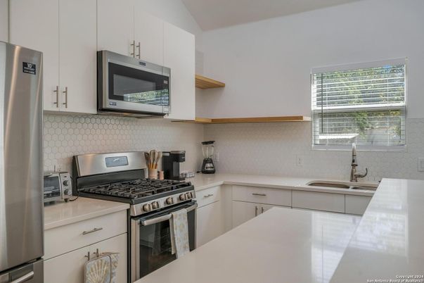 Interior, Kitchen, Stainless Steel Appliances