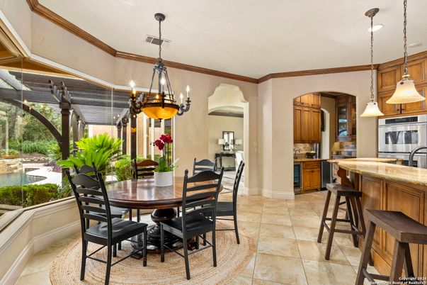 Chandelier, Dining room, Interior, Kitchen, Pendant Lights