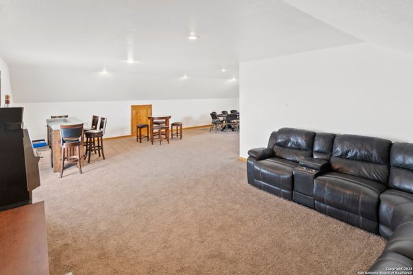 Dining room, Interior, Living room, Recessed Lighting