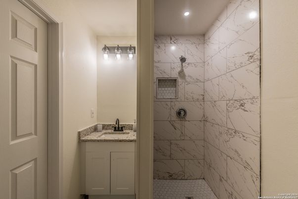 Bathroom, Interior, Marble Walls