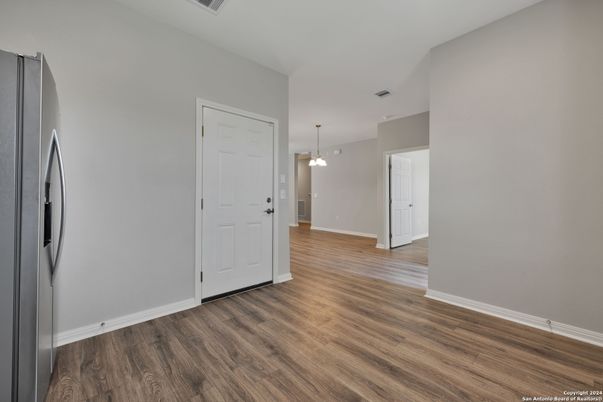 Empty room, Interior, Pendant Lights, Wood Texture Flooring