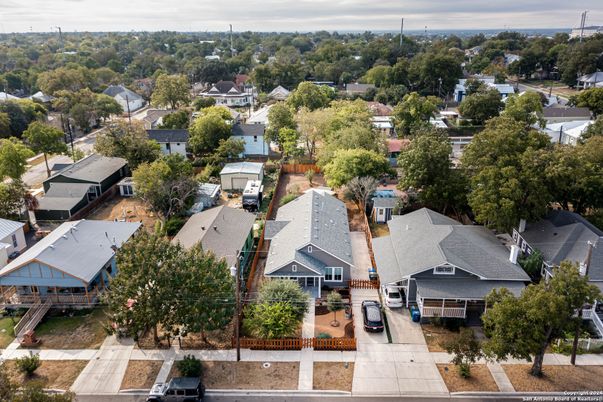 Exterior, Drone