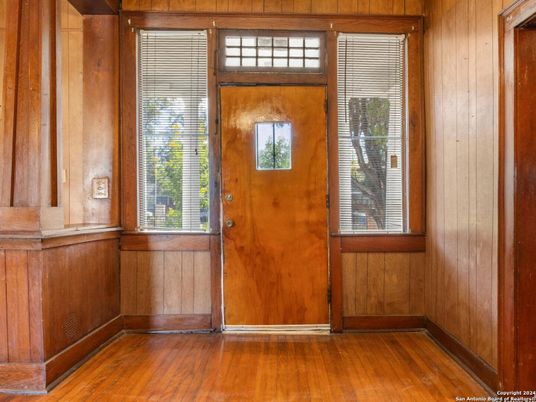 Empty room, Interior, Wood Texture Flooring, Wooden Walls
