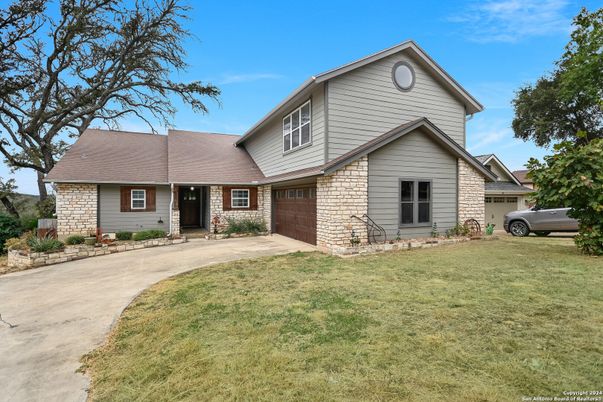 Attached, Exterior, Facade, Brick Facade, Ranch