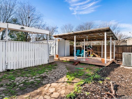 Backyard, Exterior, Playground