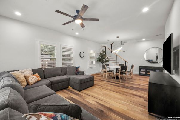 Dining room, Interior, Living room, Pendant Lights, Recessed Lighting, Wood Texture Flooring
