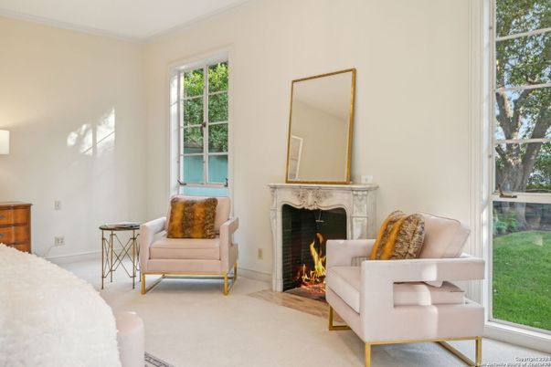 Fireplace, Interior, Living room
