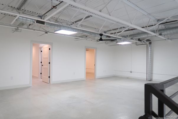 Empty room, Garage, Interior