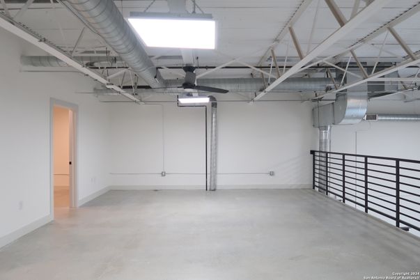 Garage, Interior