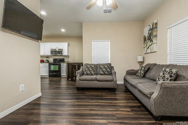 Interior, Kitchen, Living room, Recessed Lighting, Wood Texture Flooring