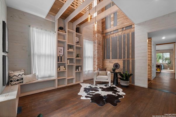 Interior, Recessed Lighting, Wood Texture Flooring, Wooden Walls