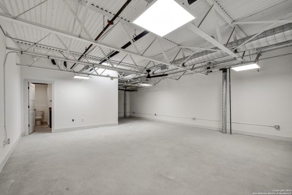 Empty room, Garage, Interior