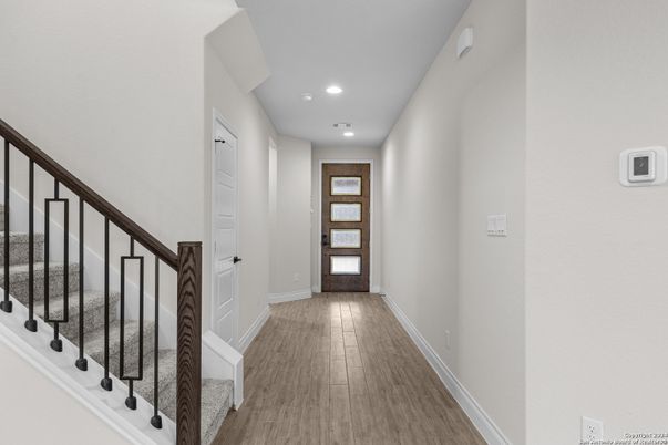 Interior, Recessed Lighting, Wood Texture Flooring