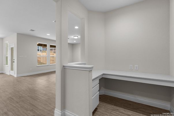Interior, Recessed Lighting, Wood Texture Flooring
