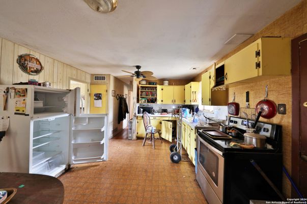 Interior, Kitchen