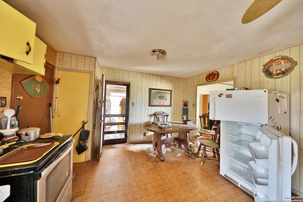 Dining room, Interior