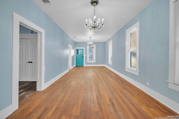 Chandelier, Empty room, Interior, Wood Texture Flooring