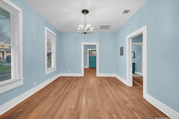 Chandelier, Empty room, Interior, Wood Texture Flooring