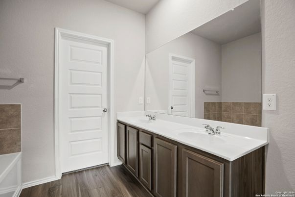 Bathroom, Dual Sink Vanities, Interior, Wood Texture Flooring