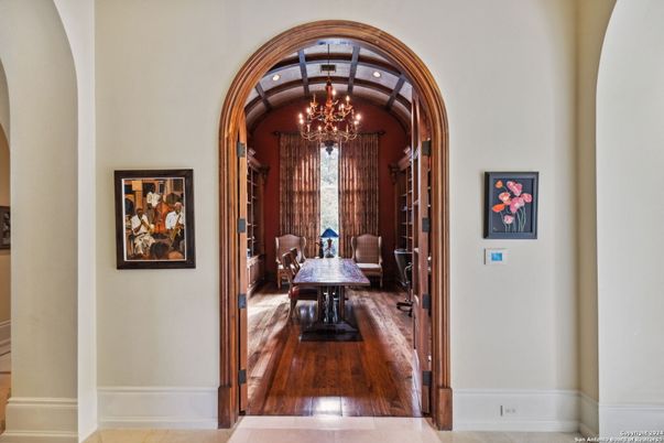 Chandelier, Dining room, Interior, Wood Texture Flooring