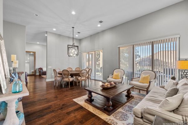Dining room, Interior, Living room, Pendant Lights, Recessed Lighting, Wood Texture Flooring