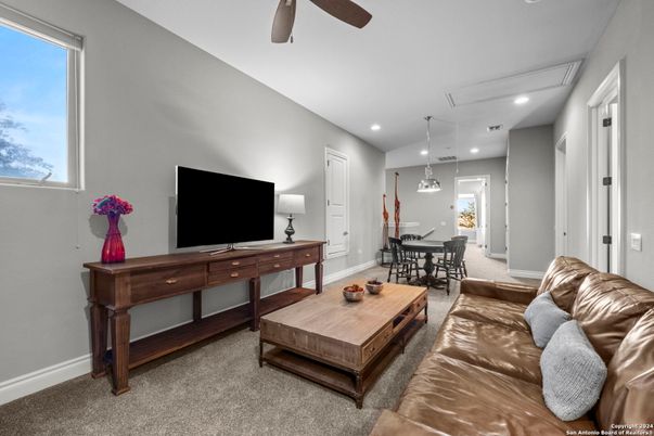 Dining room, Interior, Living room, Pendant Lights, Recessed Lighting