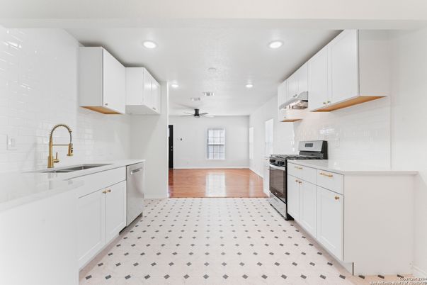 Interior, Kitchen, Recessed Lighting, Wood Texture Flooring